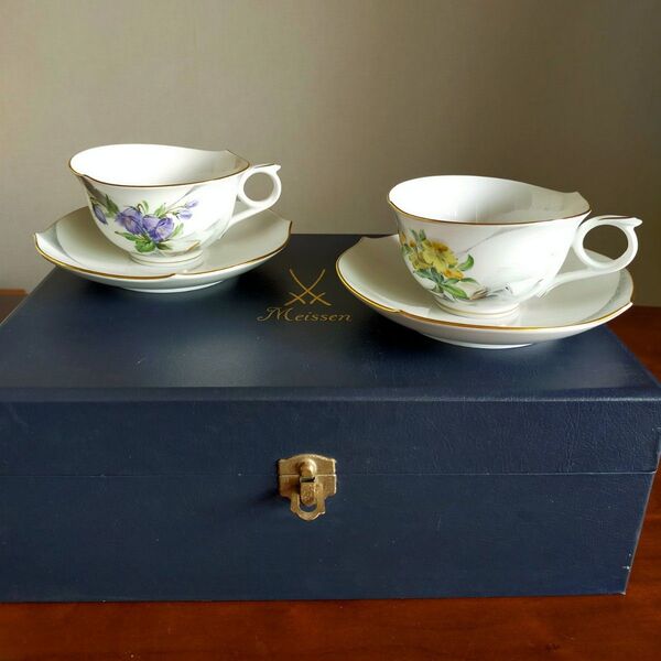 【Meissen】金彩 アルペンフローラ カップ&ソーサー 2客セット