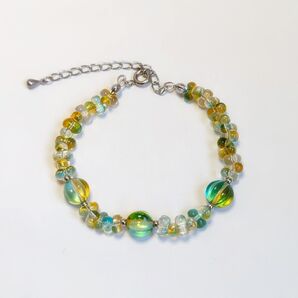 【ハンドメイド】ビーズブレスレット グリーン