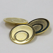 昔のボタン 16mｍ １個入 ゴールド 真鍮 メタルボタン ANT9293 昭和30年代からの専門店用の高級ボタン_画像2