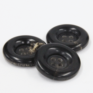 昔のボタン 28ｍｍ ブラック 本水牛ボタン ３個セット ANT9011 昭和30年代からの専門店用の高級ボタン