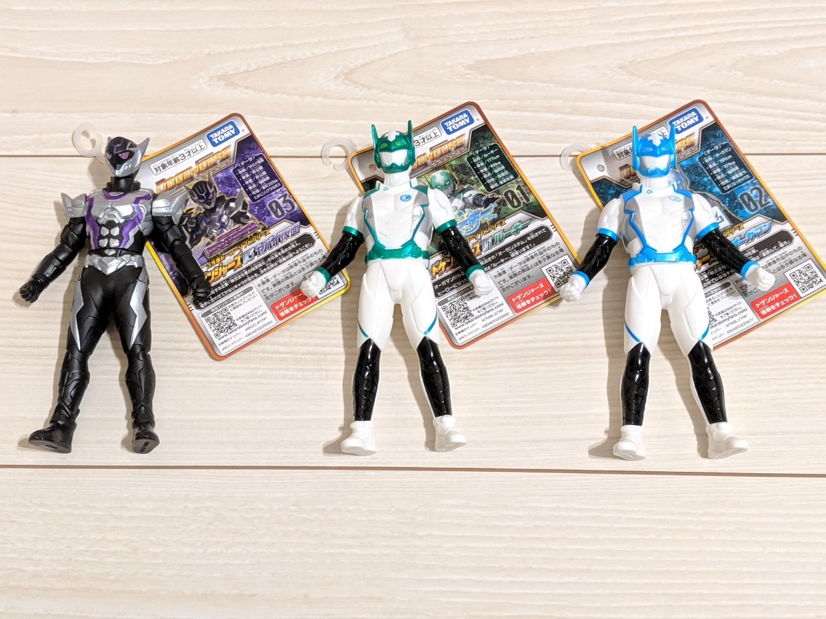 ヤフオク! -「ご当地ヒーロー」(フィギュア) の落札相場・落札価格