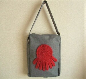  prompt decision new goods B5 storage size octopus. shoulder bag light gray postage 185 jpy 