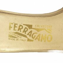 フェラガモ Salvatore Ferragamo オープントゥ ストラップサンダル サイズ7B ゴールド_画像8
