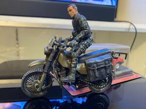 (5) off road bike war place figure attaching 