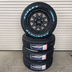 マッドクロスレンジャー◆グッドイヤー　NASCAR 215/65R16C 200系ハイエースレジアス　4本セットホワイトレターナスカー　マッドブラック