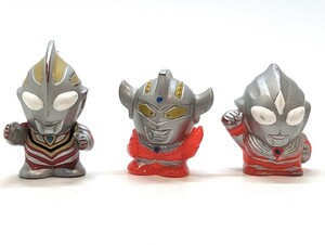 ウルトラマン 　3種類　指人形　ソフビ　中古品　キズ　スレ　ヨゴレ等有り