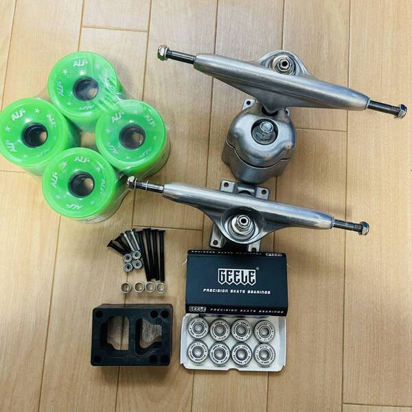 お得 サーフスケート YOW S5同機能トラック 70*51mmソフトウィール ABEC11ベアリング 足回りセット B