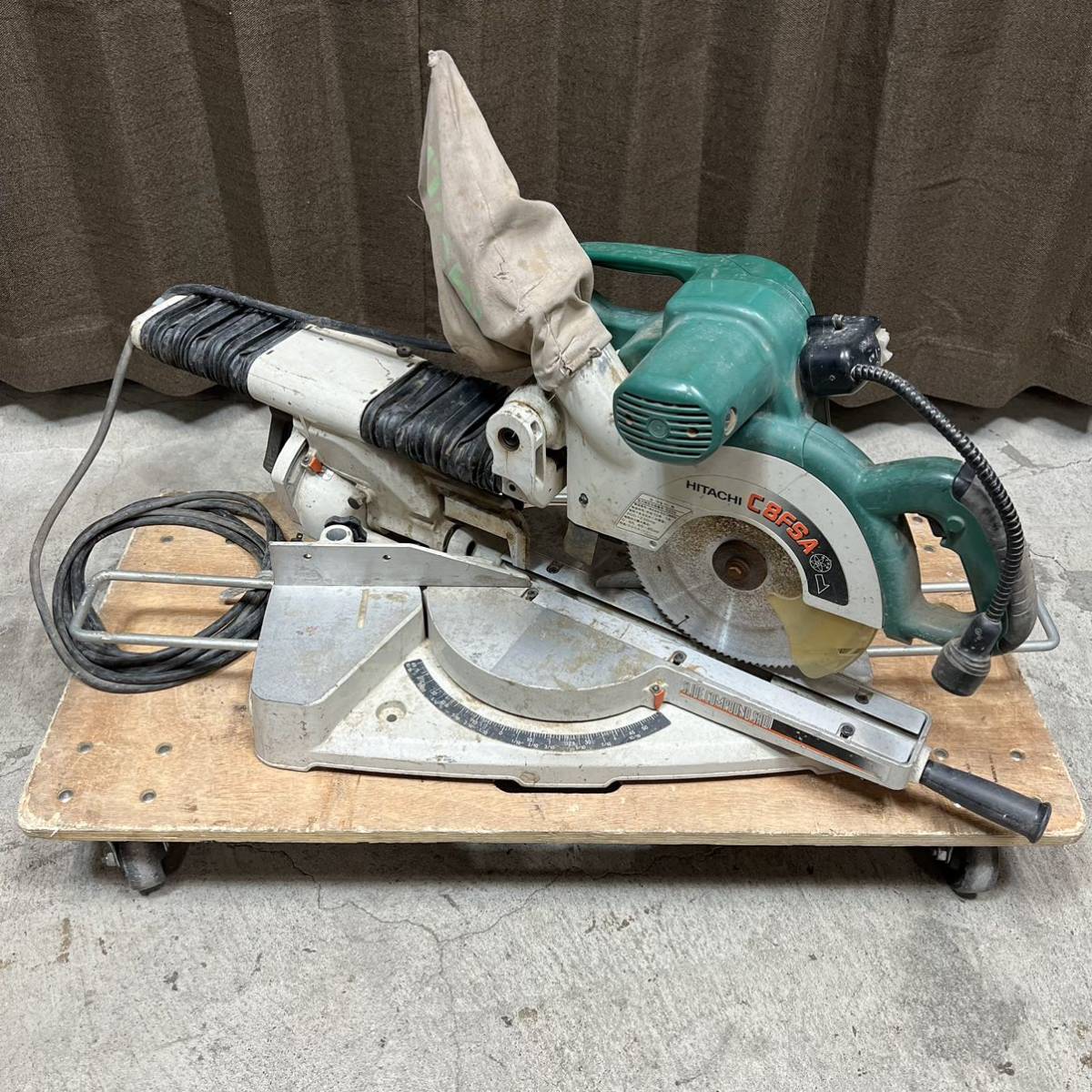 日立工機HITACHI 卓上スライド丸のこC10FS 木工丸鋸マルノコ切断機中古品- JChere雅虎拍卖代购