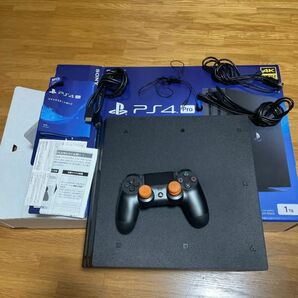 ps4 pro CUH-7200BB01 1TB