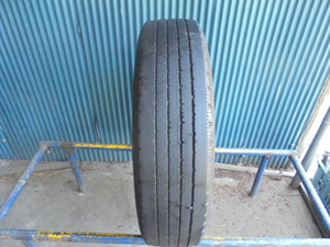 ブリヂストン　Ecopia R214　205/85R16 117/115L LT 　1本　5～6分溝