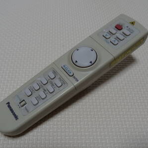 Panasonic★プロジェクター用リモコン☆N2QAEA000001☆格安にてどうぞ♪ヤフネコパック送料無料!