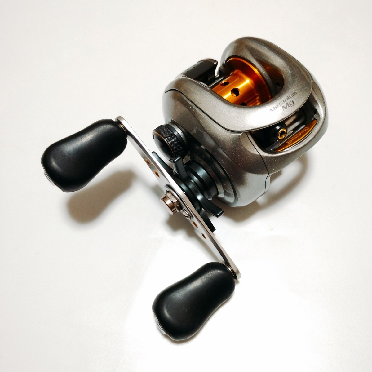 低価格で大人気の シマノメタニウムmg7 V2 純正ハンドルノブ リール