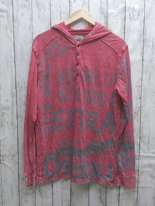 Desigual デシグアル Ｔシャツ 長袖 フーディ プリント ロゴ ハーフボタン ダメージ Mサイズ レッド メンズ 1304000003405