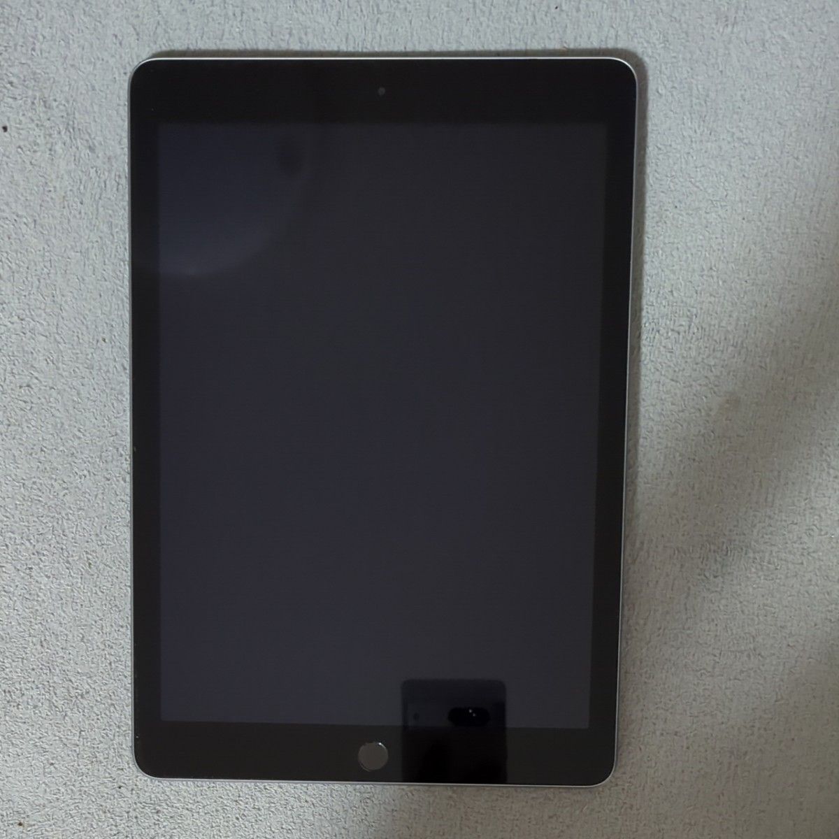 Apple iPad Air スペースグレイ Wi-Fiモデル 128 iPad アイパッド