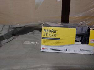 ■送料無料■4シーズン 冬季 冬山 THERM A REST サーマレスト NeoAir XTherm ネオエアーXサーモ　マット 183 51 5.7 検索 Z サーモ　アルミ