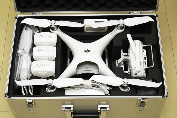 Yahoo!オークション -「dji phantom4 ケース」の落札相場・落札価格