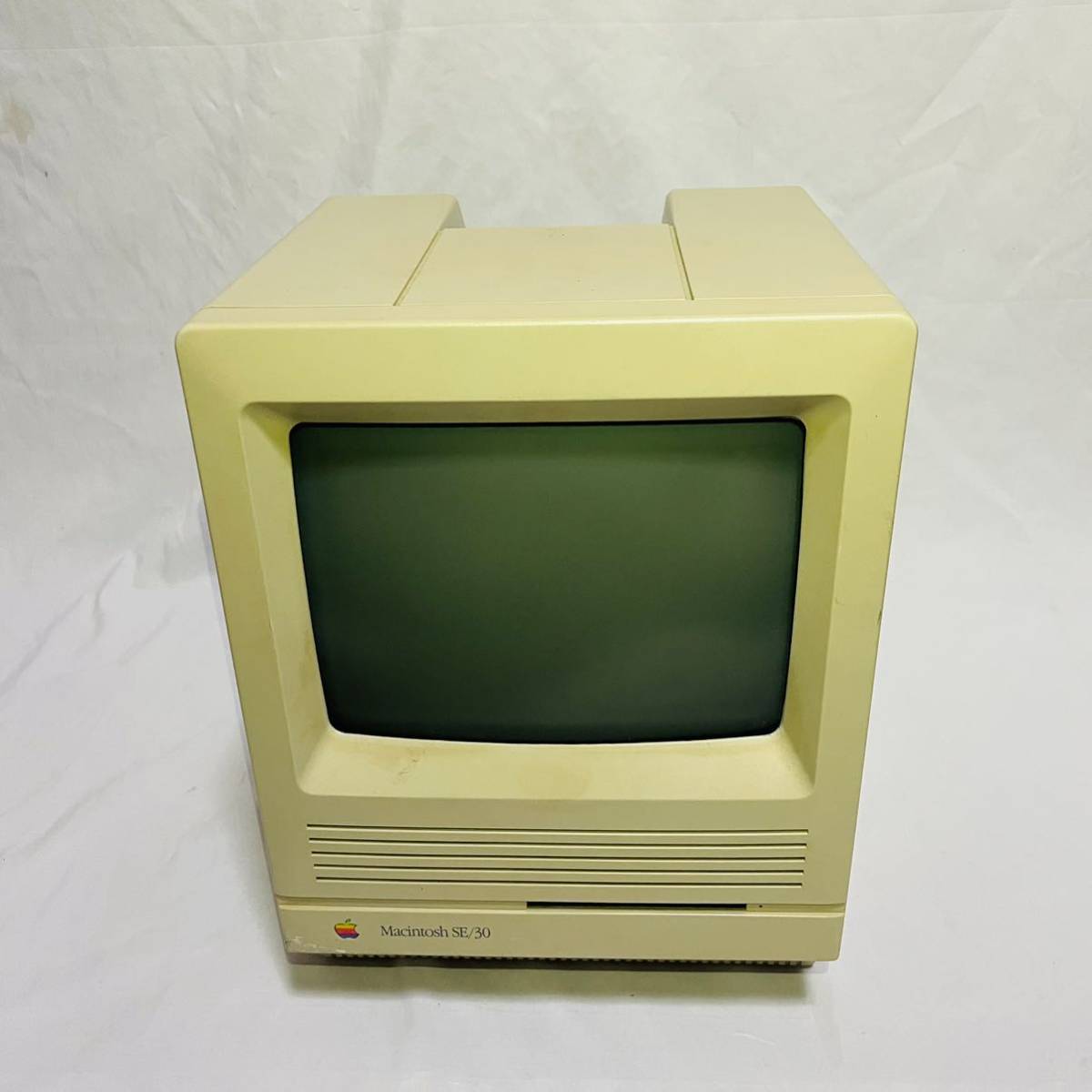 ヤフオク! -「macintosh se30」(コンピュータ) の落札相場・落札価格