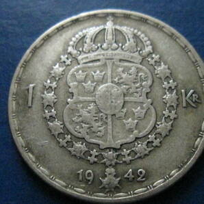 ☆外国コイン【1942年スウェーデン1クローナ銀貨：Silver700、実測値 直径約25ｍｍ/約7ｇ】銀貨 M829☆の画像2