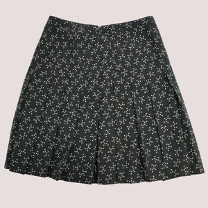 agnes b. / Agnes .- lady's pleated skirt short black Star pattern 36 size made in Japan I-2132