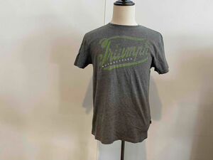 送料無料　トライアンフ　TRIUMPH　正規　純正　アパレル　Tシャツ S　ロゴ　Distressed Script Tee　MTSA14406-S