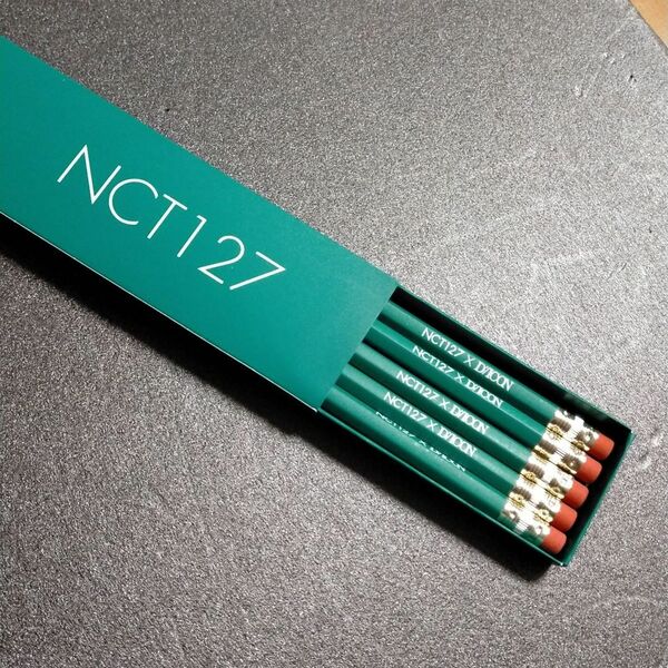 NCT127 鉛筆