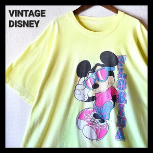 古着★ Vintage Disney ヴィンテージディズニー ミッキー コピーライト 黄色 ライトイエロー 発泡プリントTシャツ オールドストリート