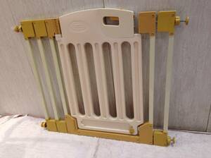 *7226*JTC baby gate baby safety baby fence 