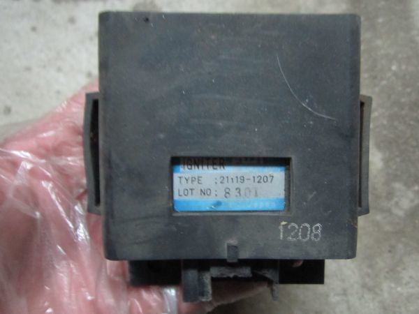 GPZ400R ZX400D CDI ECU Junk экспресс доставка на дом когда отправка 60 размер управление NO,3018
