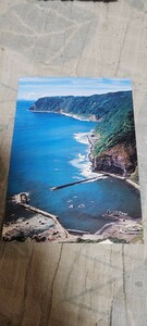 0818　絵葉書　八丈島　八丈八景の一つで南方洋上に青ヶ島も見える、名古の展望