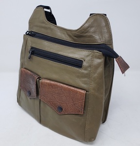 [ with translation!] No-brand goods shoulder bag ( control No:2020-NBB01B