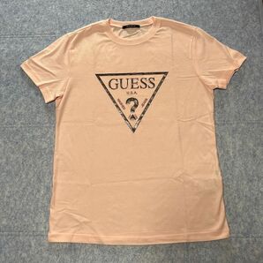 [美品] GUESS レディース　半袖Tシャツ　サイズM サーモンピンク色