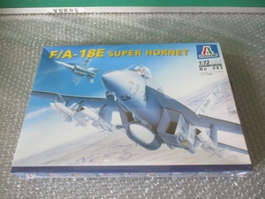 プラモデル イタレリ ITALERI 1/72 スーパーホーネット F/A-18E SUPER HORNET 未開封 未組み立て 昔のプラモ