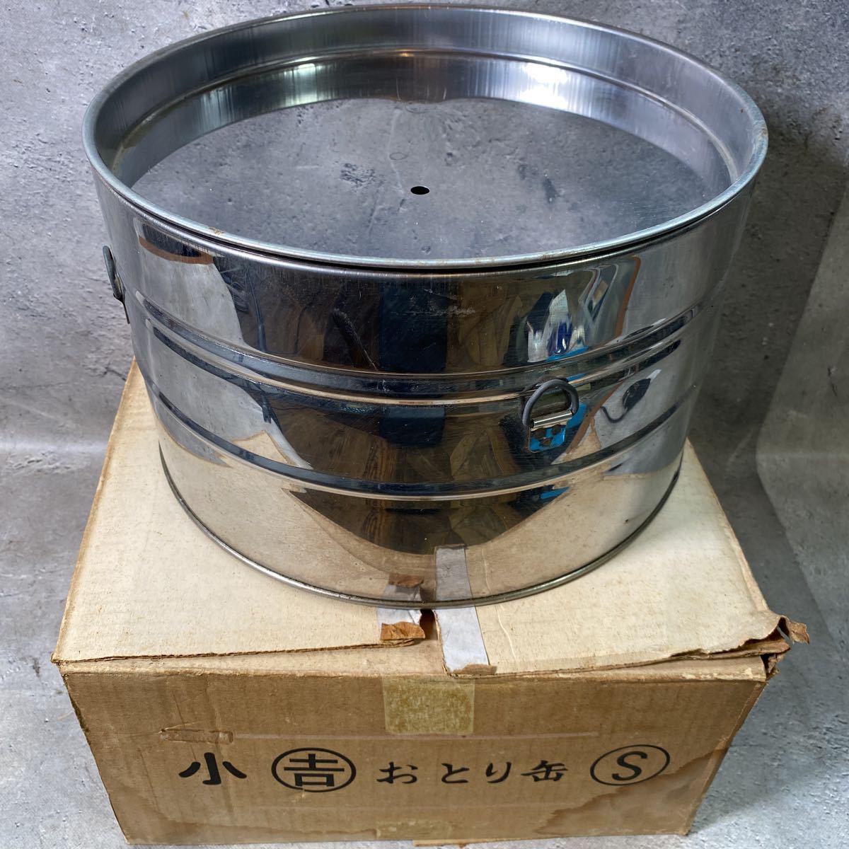 ヤフオク! -「鮎オトリ缶」の落札相場・落札価格
