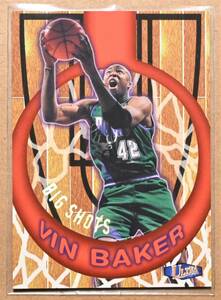 VIN BAKER (ヴィン・ベイカー) 1997 FLEER BIG SHOTS トレーディングカード 15 【NBA BUCKS バックス】