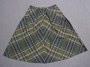 Leilian レリアン　１３　チェックのスカート　使用３，４回保管品　日本製