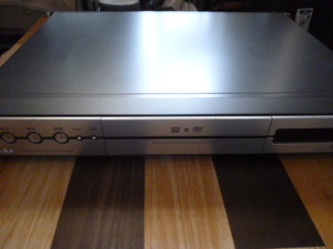 東芝HDD/DVDレコーダー　AK-G200　電源OKジャンク