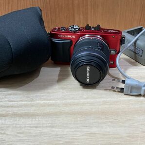 OLYMPUS PEN Lite E−PL6 RED