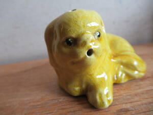 . dog motif design ceramics made calligraphy. drop of water ...... lovely yellow ear length .. Chan antique goods antique 