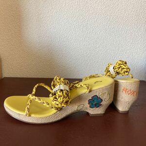 ROXY* braided up sandals * lovely embroidery * with defect *L size 