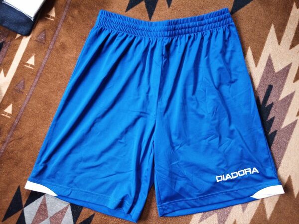 DIADORA　プラクティスパンツ　ブルー