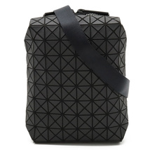 BAO BAO ISSEY MIYAKE バオ バオ イッセイ ミヤケ BAOBAO バオバオ ショルダーバッグ 斜め掛け_画像1