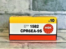 ＮＧＫ　ＣＰＲ６ＥＡー９Ｓ　ホンダ　スーパーカブ５０ストリート　ＡＡ０９　１９　適合　新品！_画像3