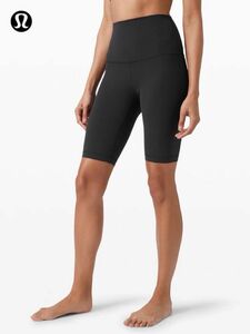 Lululemon black yoga pants サイズ8 新品、未使用