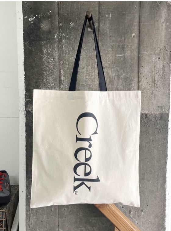 ヤフオク! -「creek」(男女兼用バッグ) の落札相場・落札価格