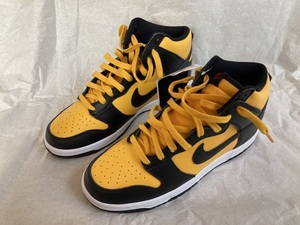 27.5CM NIKE DUNK HI UNIVERSITY GOLD AND BLACK