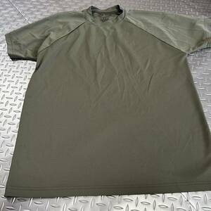 US 米軍放出品　Tシャツ　LARGE OD ランニング　スポーツ　サバゲ　(INV J61)