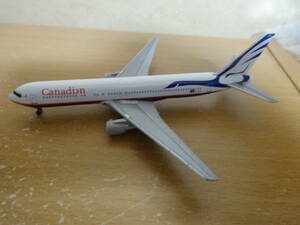 1/400 Dragon Canadian авиация 767-300