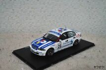 スパーク BMW 320i Winner Macau 2002 1/43 ミニカー_画像1