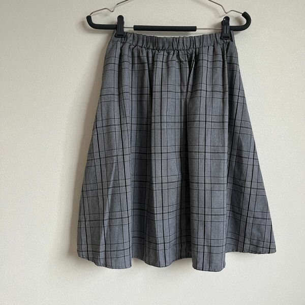 CECIL McBEE スカート