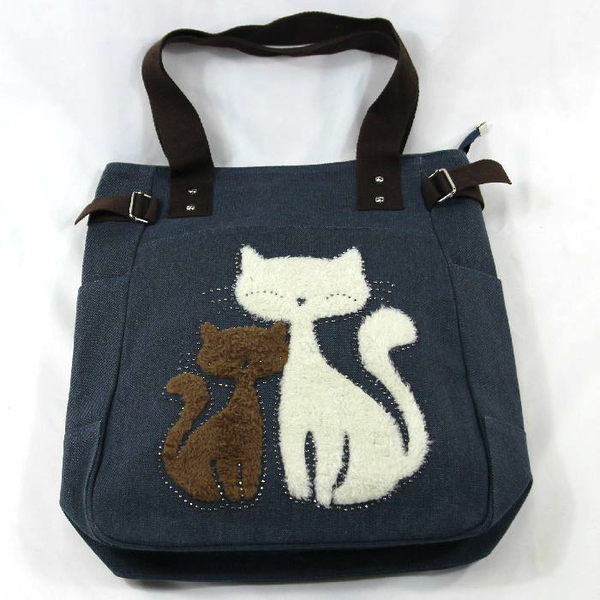 ◆猫が好き◆猫柄トートバッグ キャンバス 濃紺 寄り添うほっこり親子ネコ 多くのポケット BA23